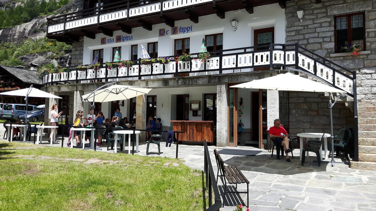 Casa Alpina De Filippi Hotell Macugnaga Eksteriør bilde