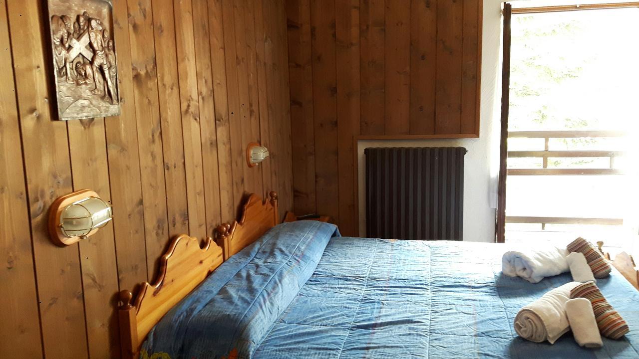 Casa Alpina De Filippi Hotell Macugnaga Eksteriør bilde